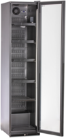 KBS Glastürkühlschrank 327 G Slim, Frontansicht mit geöffneter Glastür, mehrere höhenverstellbare Drahtregale, Innenraum leer, geeignet für Gastronomie. KBS Glastürkühlschrank 327 G Slim, Frontansicht mit geöffneter Glastür, mehrere höhenverstellbare Drahtregale, Innenraum leer, geeignet für Gastronomie.