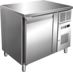 KBS Kühltisch KT 110 mit einer Tür aus Edelstahl, glatte Arbeitsfläche, Frontansicht, kompakte Bauweise für Gastronomie und kleine Küchen. KBS Kühltisch KT 110 mit einer Tür aus Edelstahl, glatte Arbeitsfläche, Frontansicht, kompakte Bauweise für Gastronomie und kleine Küchen.