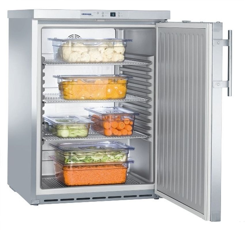 FKUv 1660 Premium Unterbaufähiges Kühlgerät mit Umluftkühlung