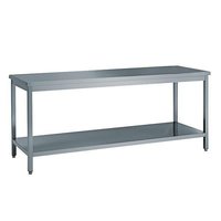 KBS Arbeitstisch mit funktionalem Design und unterer Bodenablage. Praktische Ergänzung für Lebensmittelzubereitung in Profiküchen.