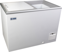 KBS Tiefkühltruhe mit zwei Schiebetüren in geschlossenem Zustand. Ansicht von oben, zeigt klare Linienführung des Gehäuses. KBS Tiefkühltruhe mit zwei Schiebetüren in geschlossenem Zustand. Ansicht von oben, zeigt klare Linienführung des Gehäuses.