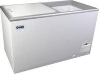 KBS Tiefkühltruhe mit zwei Schiebetüren in geschlossenem Zustand. Ansicht von oben, zeigt klare Linienführung des Gehäuses. KBS Tiefkühltruhe mit zwei Schiebetüren in geschlossenem Zustand. Ansicht von oben, zeigt klare Linienführung des Gehäuses.