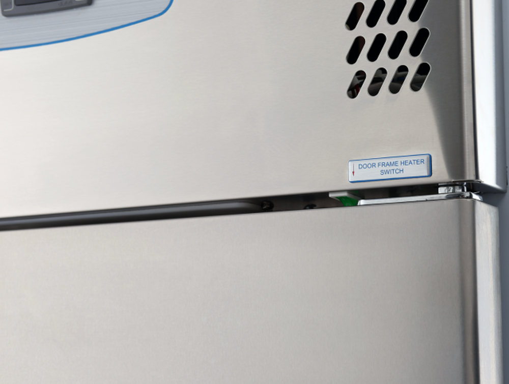 edelstahl-kuehl-tiefkuehlschrank-ku-tku-738-kbs-gastrotechnik-ansicht4